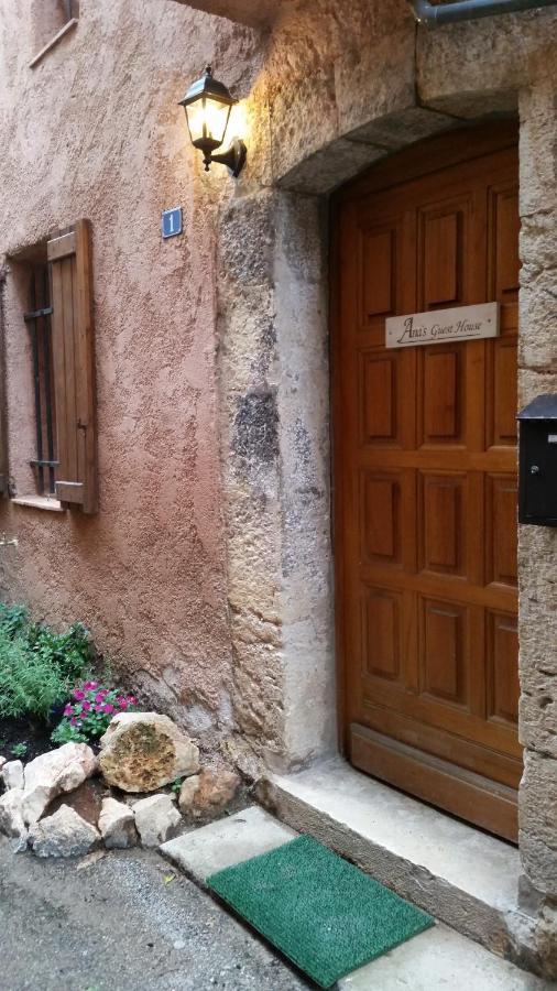 Ana'S Guest House Chambres D'Hotes Aups Exteriér fotografie