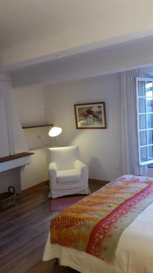Ana'S Guest House Chambres D'Hotes Aups Exteriér fotografie